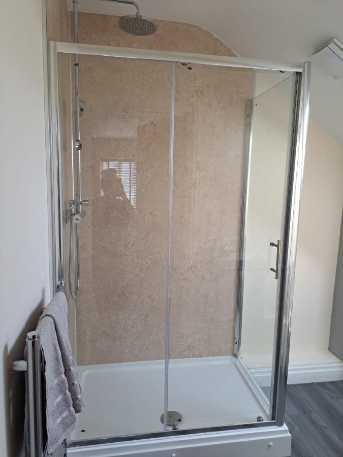 Lovely 1-Bed Loft In Newport Bagian luar foto