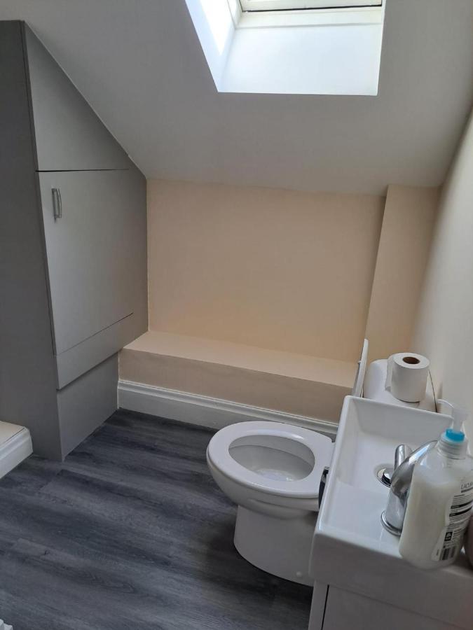 Lovely 1-Bed Loft In Newport Bagian luar foto