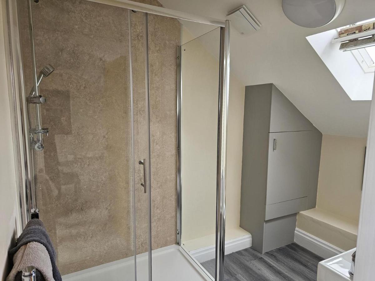 Lovely 1-Bed Loft In Newport Bagian luar foto